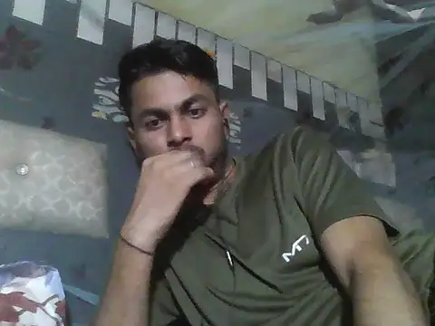 ursdreamperson online show from October 24, 2025, 3:55 pm