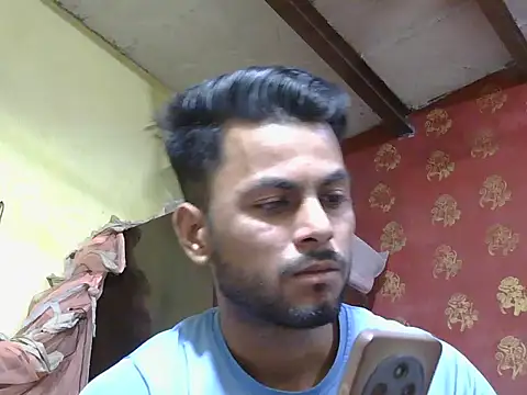 Snapshot of ursdreamperson chatting on April 24, 2026, 2:35 am ursdreamperson online show from April 24, 2026, 2:35 am
