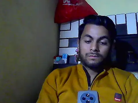 ursdreamperson online show from February 4, 2026, 5:19 pm