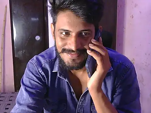 krishjaat43 online show from May 26, 2026, 7:39 am
