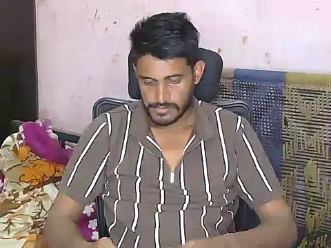 krishjaat43 online show from March 7, 2026, 3:28 pm