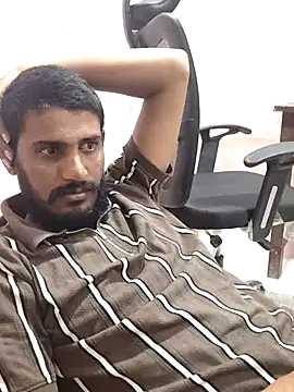 krishjaat43 online show from February 2, 2026, 6:23 am