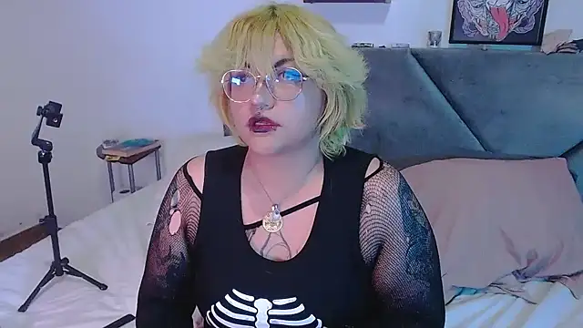 Snapshot of XxGreenGoodxX chatting on February 1, 2026, 5:11 pm XxGreenGoodxX online show from February 1, 2026, 5:11 pm