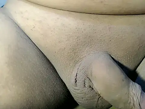 asianayumi online show from April 9, 2026, 12:55 pm