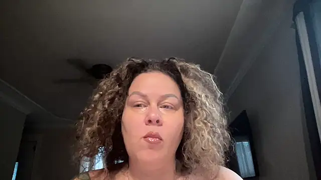Snapshot of number1slut chatting on October 8, 2025, 1:23 pm number1slut online show from October 8, 2025, 1:23 pm