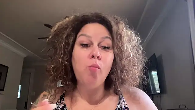 Snapshot of number1slut chatting on September 26, 2025, 3:19 pm number1slut online show from September 26, 2025, 3:19 pm