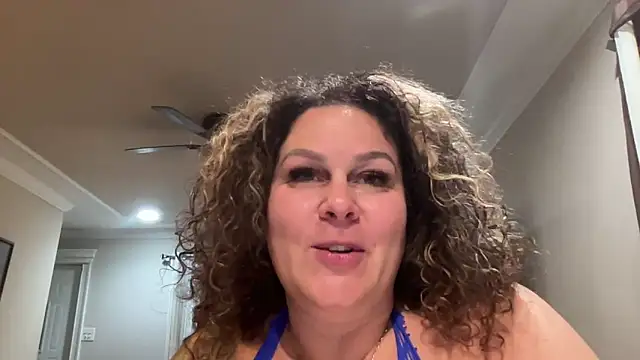 Snapshot of number1slut chatting on September 27, 2025, 3:34 am number1slut online show from September 27, 2025, 3:34 am