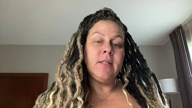 Snapshot of number1slut chatting on May 10, 2026, 9:49 pm number1slut online show from May 10, 2026, 9:49 pm