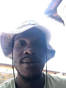 Snapshot of cuminsidebby chatting on October 27, 2025, 8:37 am cuminsidebby online show from October 27, 2025, 8:37 am