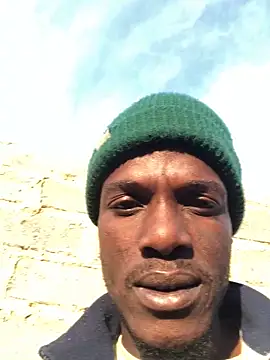 Snapshot of cuminsidebby chatting on October 11, 2025, 4:35 am cuminsidebby online show from October 11, 2025, 4:35 am