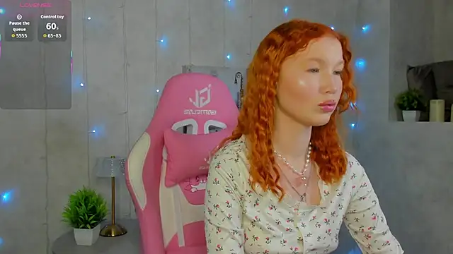 Snapshot of Anna_Patterson chatting on October 1, 2025, 11:08 pm Anna Patterson online show from October 1, 2025, 11:08 pm
