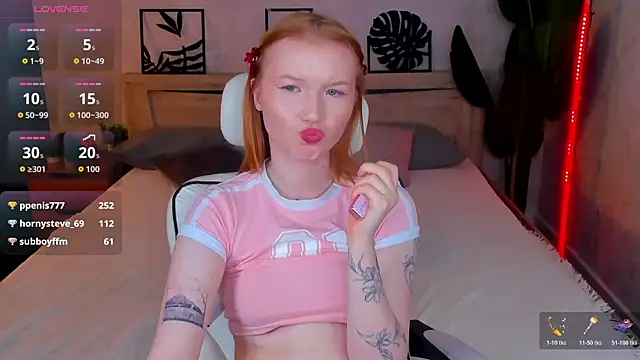Snapshot of Anna_Patterson chatting on April 29, 2026, 5:30 pm Anna Patterson online show from April 29, 2026, 5:30 pm