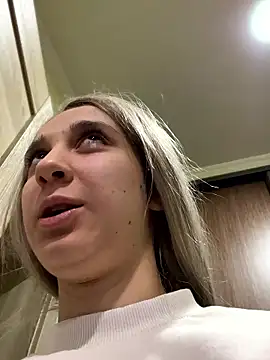 yourfavpsy  online show from January 13, 2026, 1:04 pm