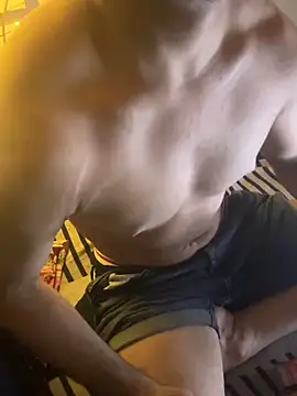 FitNhot sam online show from September 13, 2025, 8:20 pm