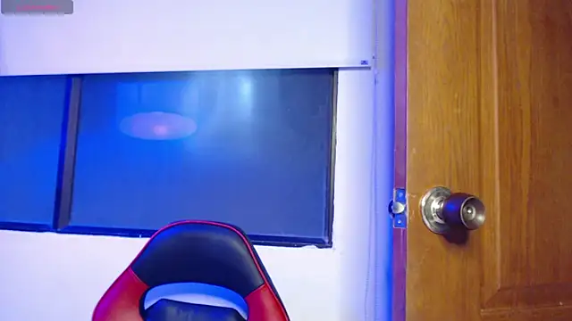 Hell Girll  online show from September 11, 2025, 3:50 am