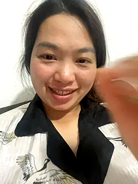 Nhung584 online show from October 18, 2025, 12:07 pm