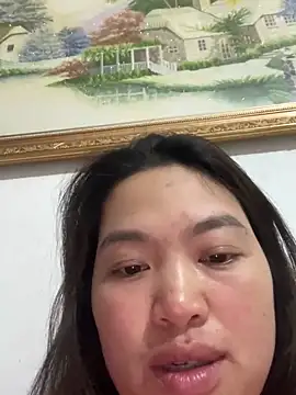 Nhung584 online show from October 19, 2025, 1:25 pm