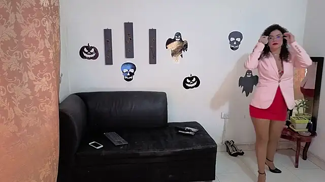 Snapshot of Kloewolf chatting on October 16, 2025, 3:09 pm Kloewolf online show from October 16, 2025, 3:09 pm