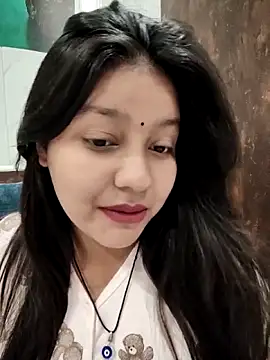 Dipali143143 online show from May 25, 2026, 7:40 am