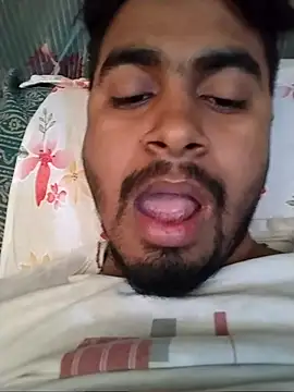 Rohit4500 online show from November 21, 2025, 2:43 am