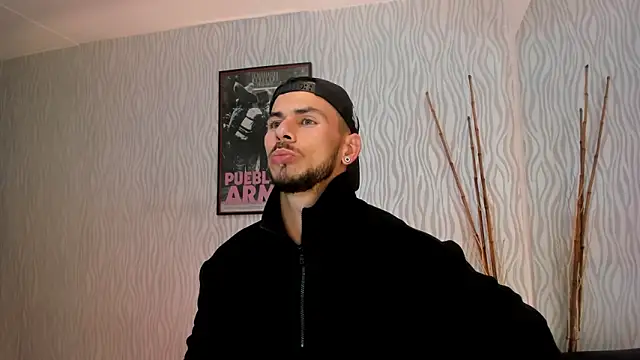 Snapshot of dylan_jacobx chatting on February 17, 2026, 3:15 am dylan jacobx online show from February 17, 2026, 3:15 am