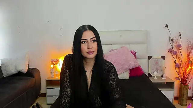 Snapshot of hannahdvil1 chatting on September 12, 2025, 12:16 pm hannahdvil1 online show from September 12, 2025, 12:16 pm