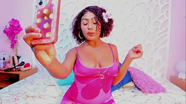 Snapshot of Emmadancer chatting on September 24, 2025, 8:48 pm Emmadancer online show from September 24, 2025, 8:48 pm