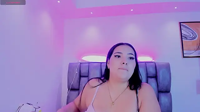 Snapshot of sofiacaramel chatting on February 3, 2026, 11:26 am sofiacaramel online show from February 3, 2026, 11:26 am