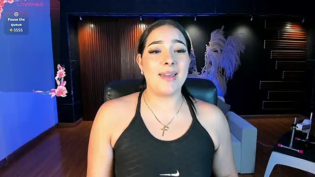 Snapshot of sofiacaramel chatting on January 6, 2026, 6:34 pm sofiacaramel online show from January 6, 2026, 6:34 pm