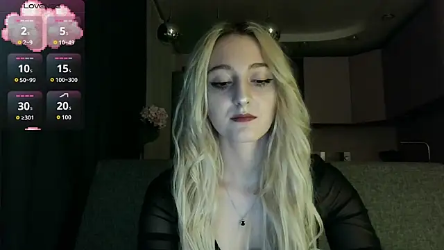 Snapshot of white_liillyy chatting on September 15, 2025, 10:21 pm white liillyy online show from September 15, 2025, 10:21 pm