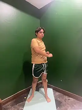 Snapshot of Thiagoforyou chatting on November 16, 2025, 10:35 pm Thiagoforyou online show from November 16, 2025, 10:35 pm