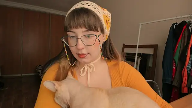 Snapshot of just_fucked777 chatting on April 13, 2026, 10:08 am just fucked777 online show from April 13, 2026, 10:08 am