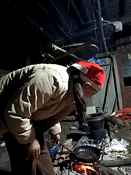 Exembin online show from November 23, 2025, 12:26 pm