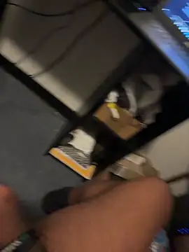 tyrek5051 online show from December 5, 2025, 8:50 pm