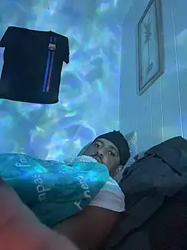 tyrek5051 online show from November 17, 2025, 5:33 am