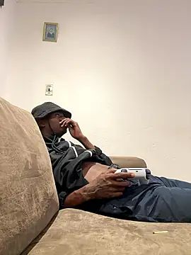 Snapshot of AllDayBbC chatting on January 13, 2026, 10:03 pm AllDayBbC online show from January 13, 2026, 10:03 pm