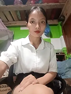 tdtd98 online show from October 3, 2025, 8:05 am