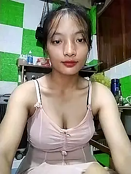 tdtd98 online show from September 9, 2025, 6:23 am