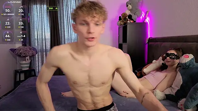 adam chris online show from October 20, 2025, 7:53 am