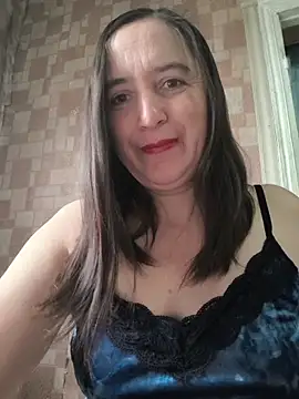 EvelinCutex online show from December 4, 2025, 6:56 am