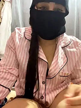  Jori  online show from October 30, 2025, 3:42 pm