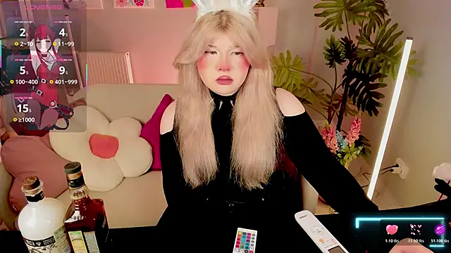 LilithNelson online show from December 3, 2025, 9:14 pm