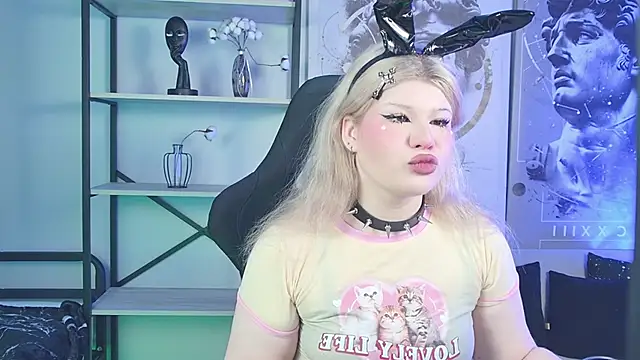 LilithNelson online show from January 17, 2026, 5:38 pm