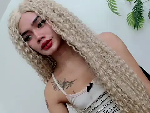 Snapshot of hugecockbabe chatting on March 8, 2026, 7:28 pm hugecockbabe online show from March 8, 2026, 7:28 pm