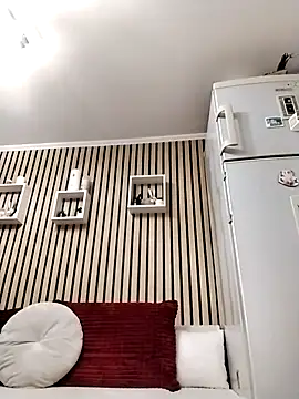 Mayaaaaaa  online show from February 25, 2026, 11:32 am