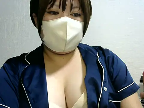Snapshot of yuririn-594 chatting on October 9, 2025, 3:23 pm yuririn-594 online show from October 9, 2025, 3:23 pm