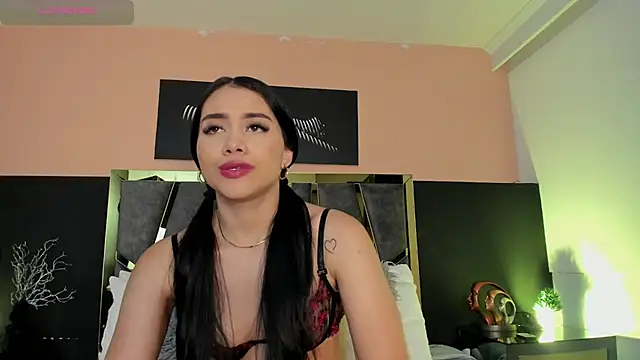 Snapshot of ScarletTorres chatting on January 14, 2026, 6:55 pm ScarletTorres online show from January 14, 2026, 6:55 pm