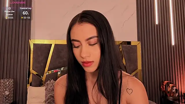 ScarletTorres online show from May 24, 2026, 4:07 pm
