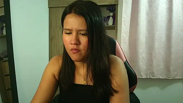 Snapshot of Oliviawatson1 chatting on January 11, 2026, 12:56 pm Oliviawatson1 online show from January 11, 2026, 12:56 pm