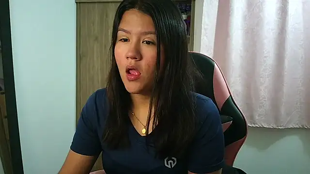 Snapshot of Oliviawatson1 chatting on January 17, 2026, 12:20 pm Oliviawatson1 online show from January 17, 2026, 12:20 pm